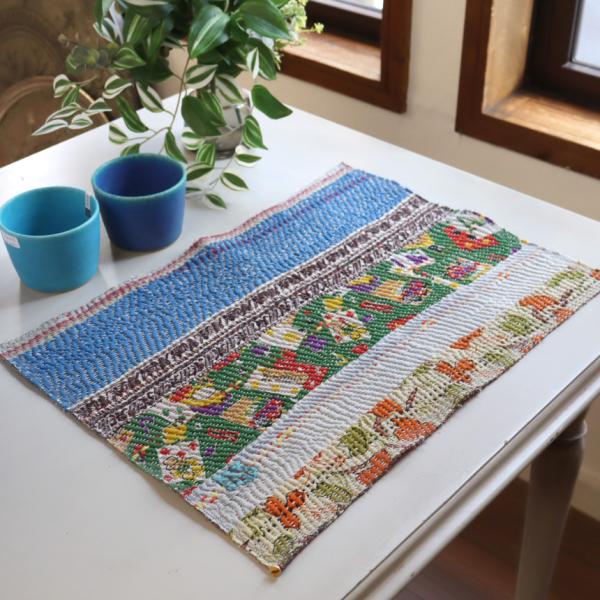 テーブルマット カンタ刺繍 インド刺し子ヴィンテージカンタ
