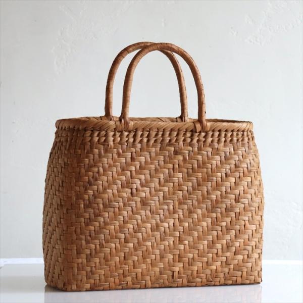 やまぶどう カゴバッグ/網代編み 削り仕上げ 大サイズ/柿渋染め内布 ポケット付き 幅34cmx本体...