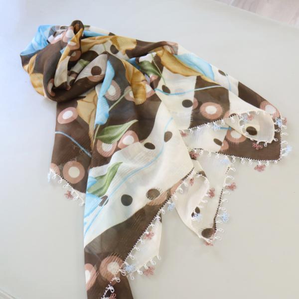 オヤスカーフ ヤズマ　正方形　トルコレース編みイーネオヤ　繊細なモチーフ　ブラウン