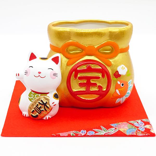 招き猫 宝くじ入れ   当選祈願 大当たり 金運 幸運 ネコ 猫 ねこ 金 陶器 陶製 置物 小さい...