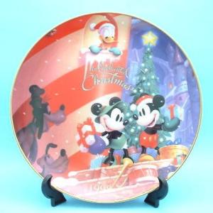 Disney（ディズニー） プルート 70周年プレート ディズニーストア 2000
