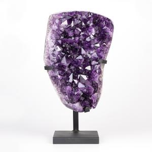アメジスト クラスター （ウルグアイ産） トップグレード 超大型 鉄製台付 No.578