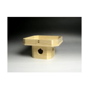 【 伊勢 宮忠 】【 吉野桧遠山三方 6寸 】三方 三宝 幅18.7cm 奥行18.7cm 高さ10...