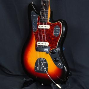 (中古)FENDER / 1963年製 Jaguar Sunburst (Vintage) (御茶ノ水本店FINEST GUITARS)