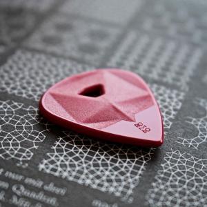 Rombo Pick / DIAMOND 2.0MM S-RED ロンボ・ピック(渋谷店)｜ishibashi-shops