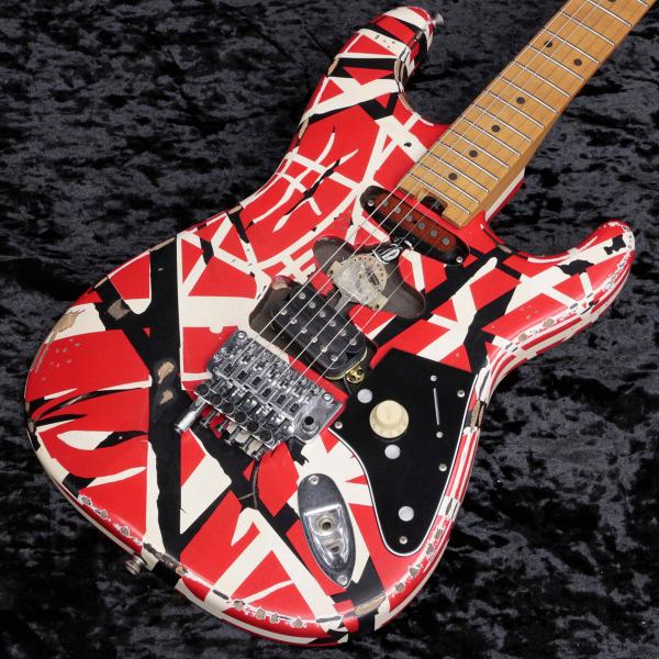 EVH / Striped Series Frankie Red/White/Black Relic...