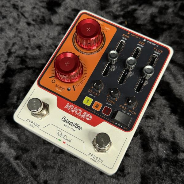 (中古)CORNERSTONE / NUCLEO Signature of Paul Davids ...