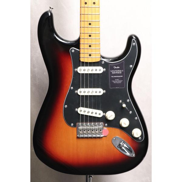 Fender / Vintera II 70s Stratocaster Maple Fingerb...