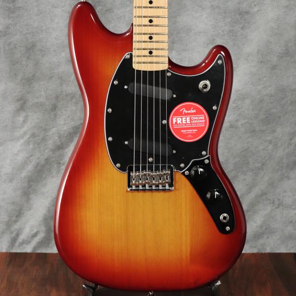 Fender Mexico / Player Mustang Maple Fingerboard S...