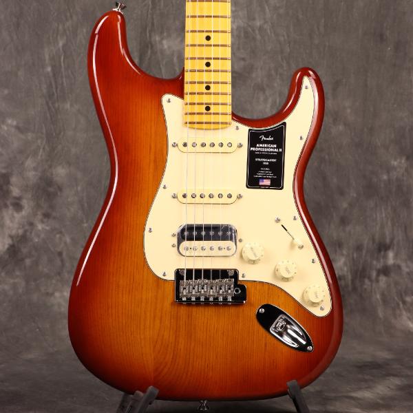 Fender / American Professional II Stratocaster HSS...