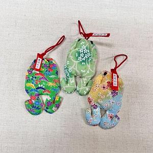 雛祭り　訶梨勒より香飾り花揷袋 雛祭り 訶梨勒より香飾り花揷袋 匂い袋 訶梨勒かりろく小 掛香 にほひ