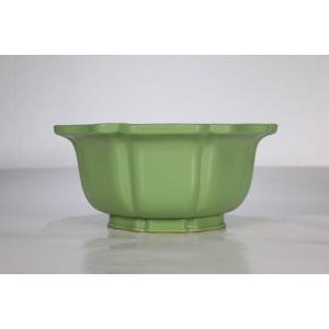 【石井盆栽】人気常滑作家 渡邉壱興作「壱興草均釉外縁輪花式鉢」間口約23.0cm