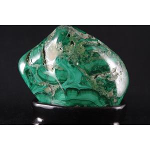 ミャンマー産黒翡翠 原石磨き1．16kg /jad-01 : 天然石専門店名取