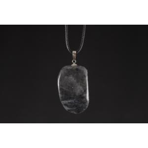 糸魚川翡翠 ラフ 原石 ペンダントトップ 日本銘石 新潟県産 Jade