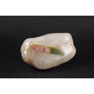 糸魚川産翡翠原石磨き 鑑賞石13．3kg /jad-07 天然石原石販売