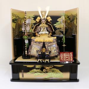久月 五月人形 久月作 お祝い 鎧飾り 彫金仁王大鎧飾り 正絹緋縅12号