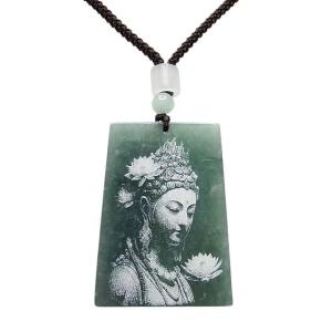 ペンダントトップ 龍神 翡翠 ジェダイト 22-30g 鑑別書付き : 天然石の