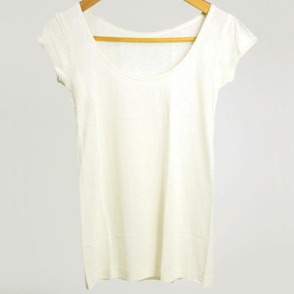 神戸生絲シルクの1分袖スリーマー(脇パット付) （M、L）　オフホワイト≪日本国内メール便対応≫