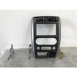 ジムニー ABA-JB23W オーディオパネル XG 4WD 8型 ZJP