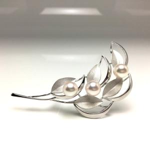 【美品】MIKIMOTO　ミキモト　ブローチ　パール　７粒　シルバー　刻印あり MIKIMOTOミキモト パール ブローチ あこや真珠 7ミリ 11粒 MS刻印