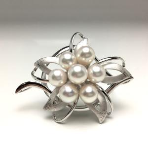 MIKIMOTO（ミキモト） リーフモチーフ ブローチ ペンダントトップ