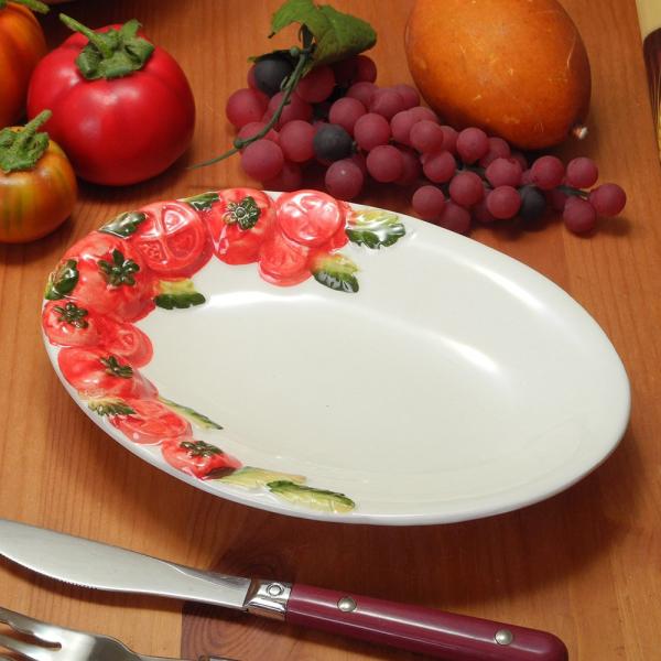 イタリア製 トマト柄 食器 陶器製 ヨーロッパ オーバルプレート 21cm デザート パスタ皿 サラ...