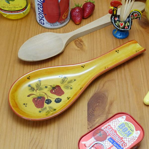 ポルトガル製 陶器 ビッグ スプーン プレート サーバーレスト ストロベリー柄 カフェ いちご 食器...
