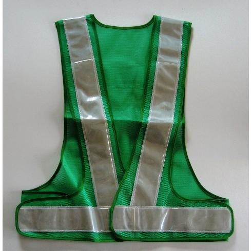 反射ベストV60緑・白　30着￥1500