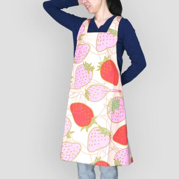 バッククロスエプロン いちご ベージュ かぶり