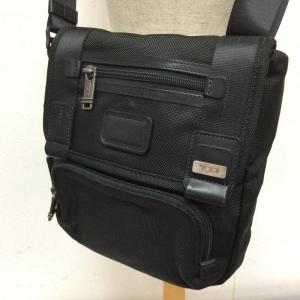 TUMIトゥミ ポシェット ミニショルダーバッグ ラゲージタグ付 新品未