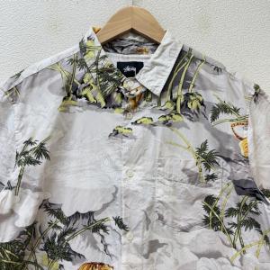 STUSSY ステューシー 半袖 シャツ、ブラ...の詳細画像1