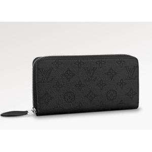 LOUIS VUITTON（ルイ・ヴィトン） 長財布 マヒナ ジッピー・ウォレット