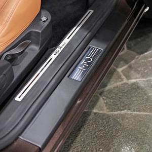 アルファロメオ MiToドアステップガード　18069