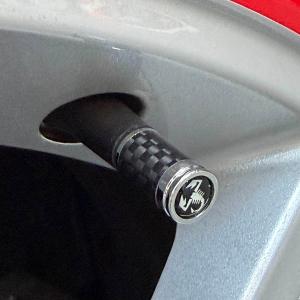 アバルト バルブキャップ(スコーピオン/カーボンルック)　22397