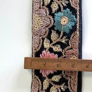 3.5cm幅 ゴールド花柄刺繍入りインド刺繍リ...の詳細画像1