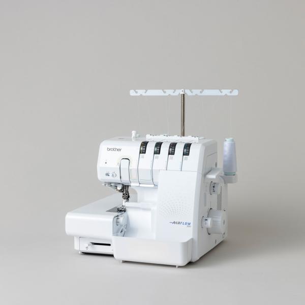 ブラザー ４本ロックミシン　ＡＩＲＦＬＯＷ３０００
