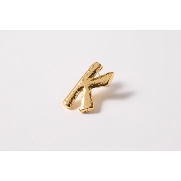 アルファベット ピアス「 k 」