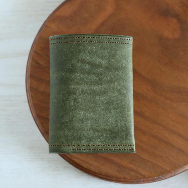 ハーフウォレット　Kururi（クルリ）　オリーバ