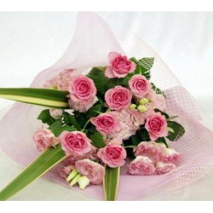 大輪ピンクバラとトルコキキョウのミックスブーケ