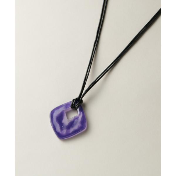 レジン菱形ネックレス