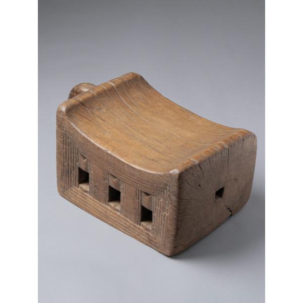 バウレ族　スツール　E23010