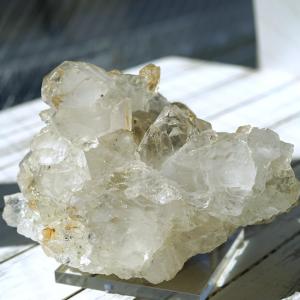 ヒマラヤ水晶 ゴールドルチル入り クラスター （Kullu Parvati Valley / クル・パールヴァティ渓谷） 原石 No.35 [ 画像現物・一点物 ]