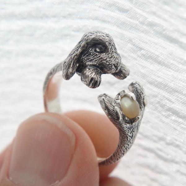 ウサギのリング