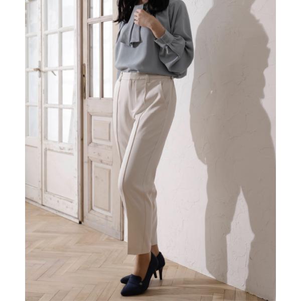 センターシームスリムパンツ