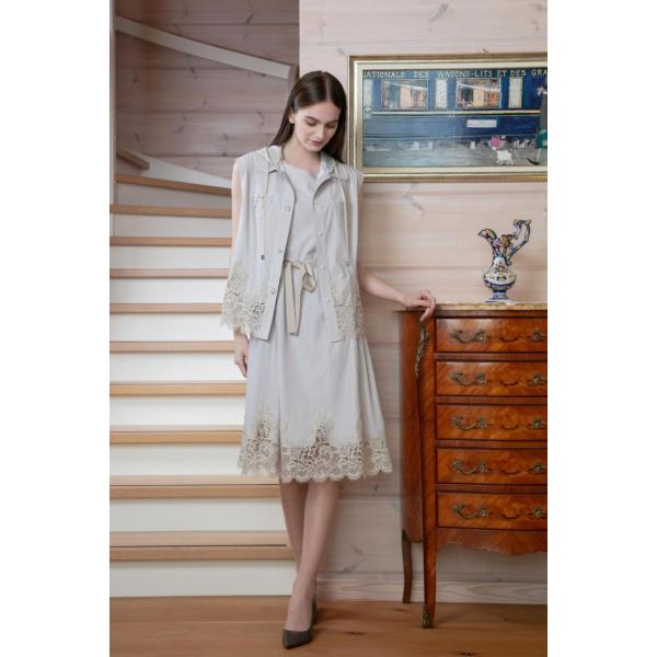 2026年春夏物  デニム風転写プリント素材の裾レース使いノースリーブワンピース   2616003