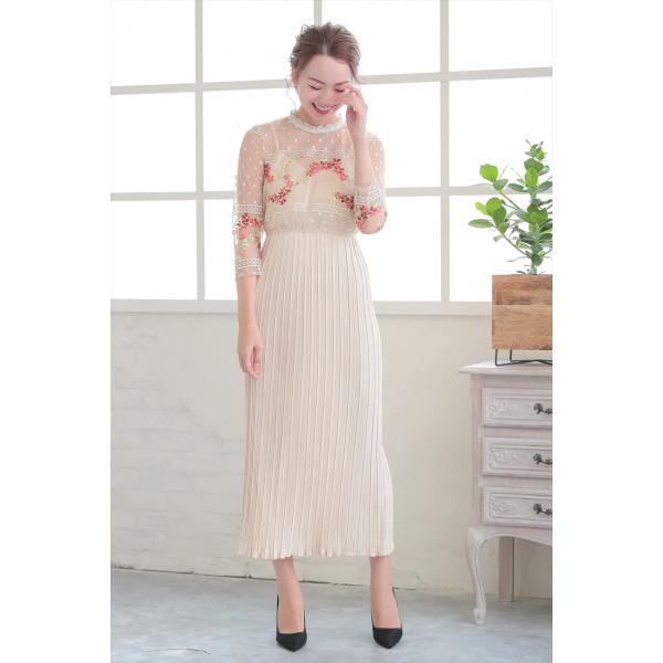 シアーフラワープリーツワンピース　LM16343NB