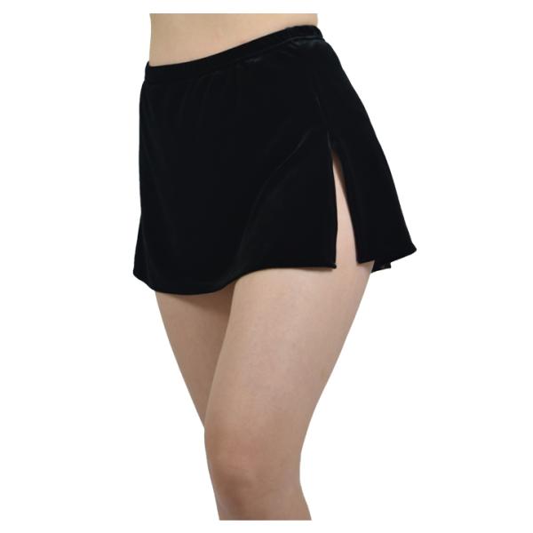 黒のベロアスリットスカート