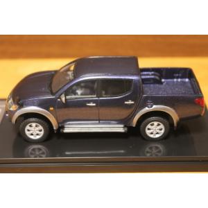 三菱（MITSUBISHI） (10T)トライトン 1/43サイズモデルカー