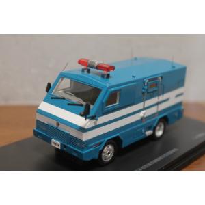 イグニッションモデル1/43 日産 レパード F31 アルティマ V30