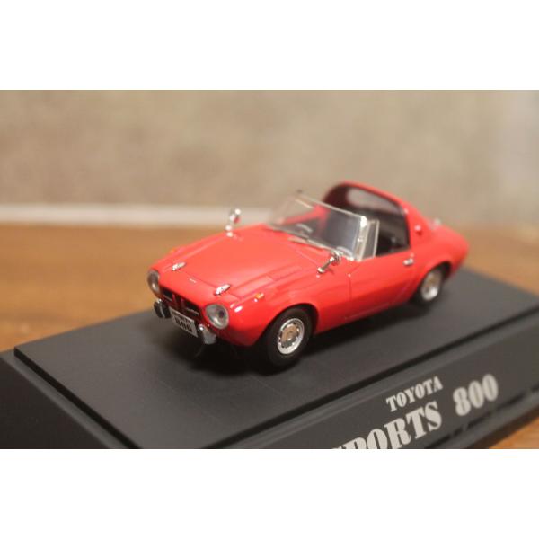 エブロ1/43　トヨタ　スポーツ800　レッド　NO.47